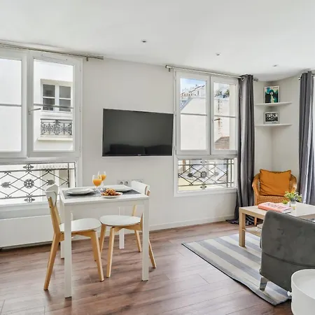 Apartment Marais 1br Cosy Charm
